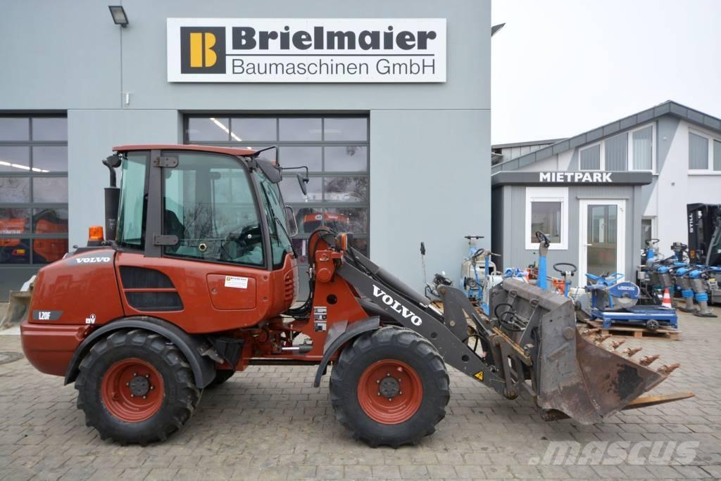 Volvo L 20 F لوادر بعجل