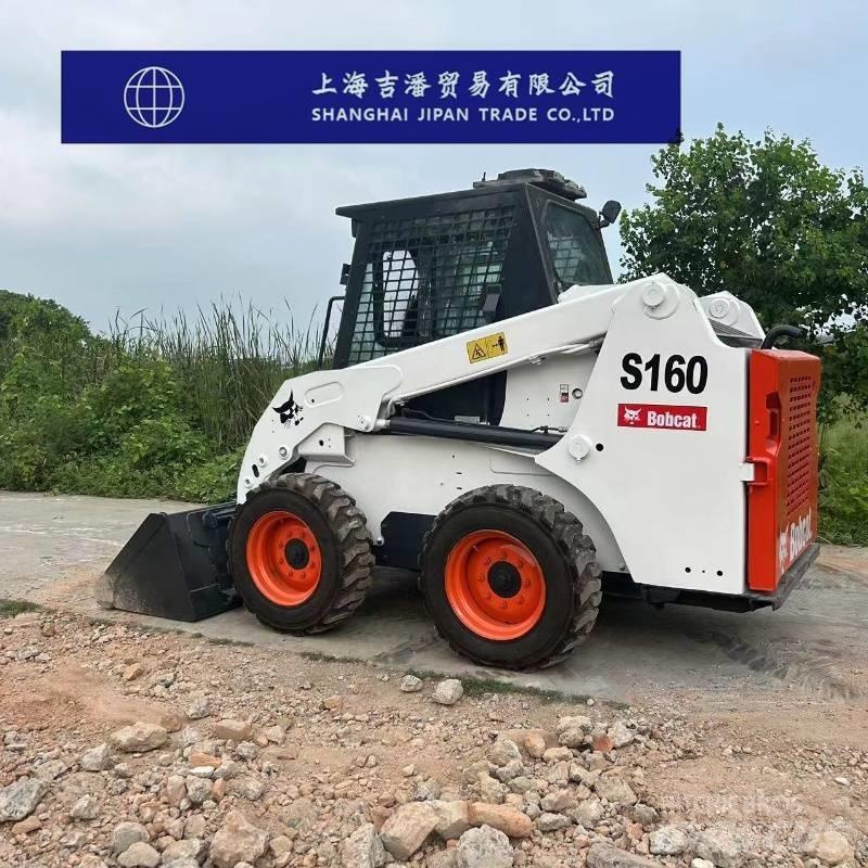 Bobcat s 160 لوادر انزلاقية التوجيه