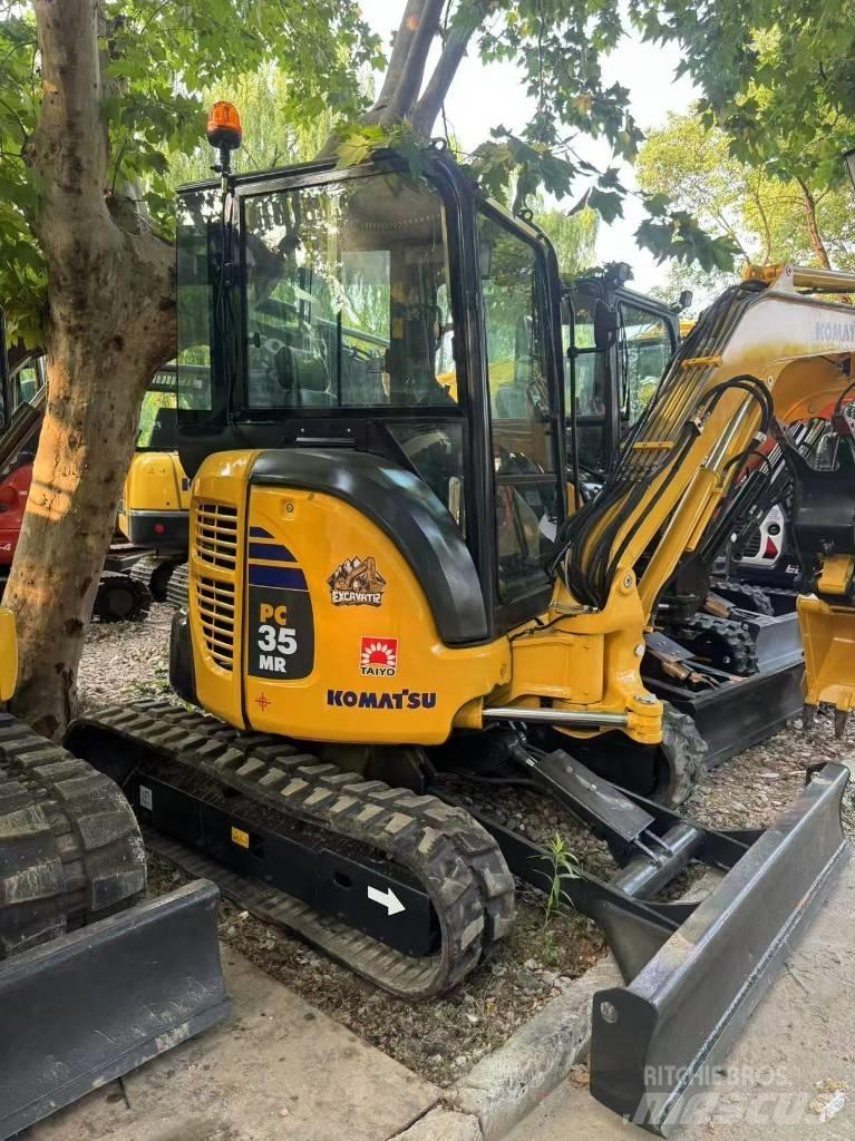 Komatsu PC 35 MR حفارات صغيرة أقل من 7 طن (حفارات صغيرة)