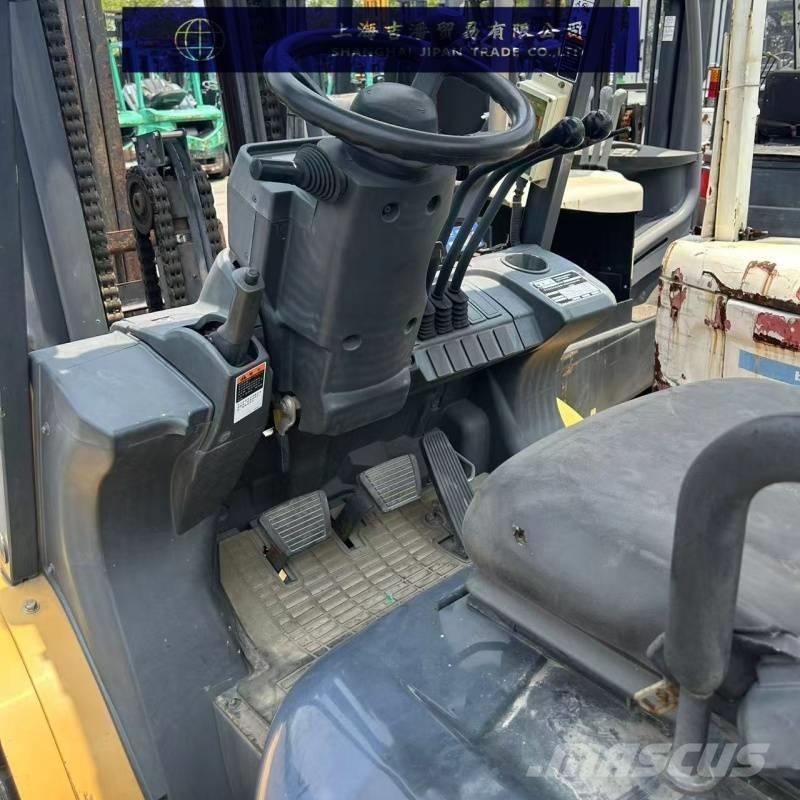 CAT 35 شاحنات الديزل