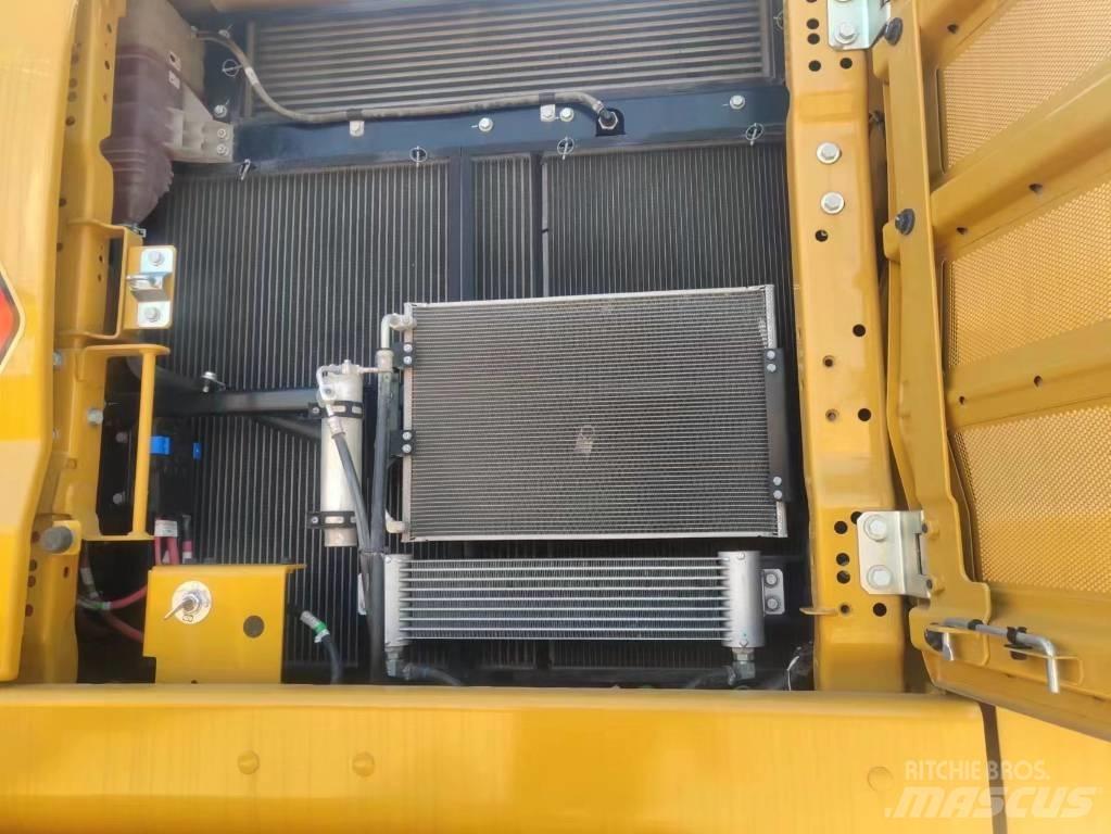 CAT 2021 CAT 333 حفارات زحافة