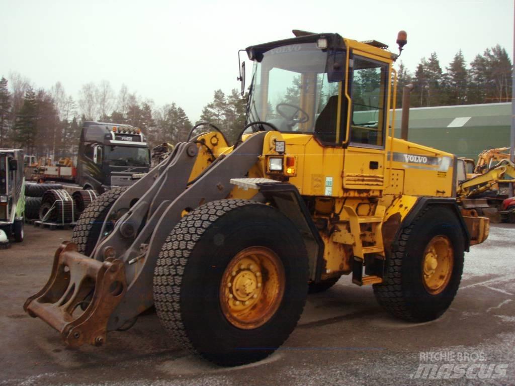 Volvo L 70 C لوادر بعجل