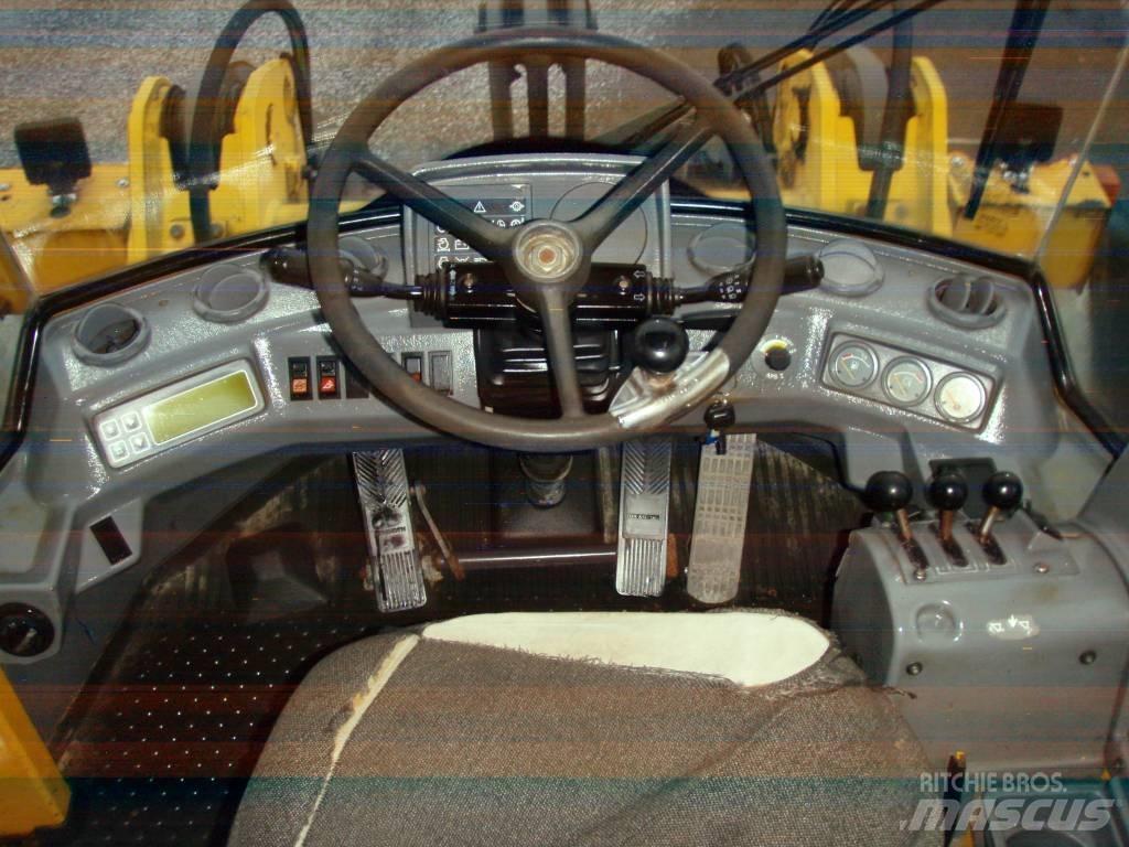 Volvo L 70 C لوادر بعجل
