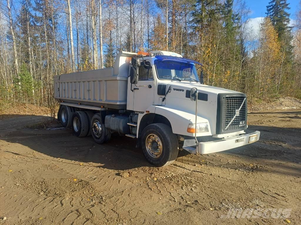 Volvo NL 12 شاحنات قلابة
