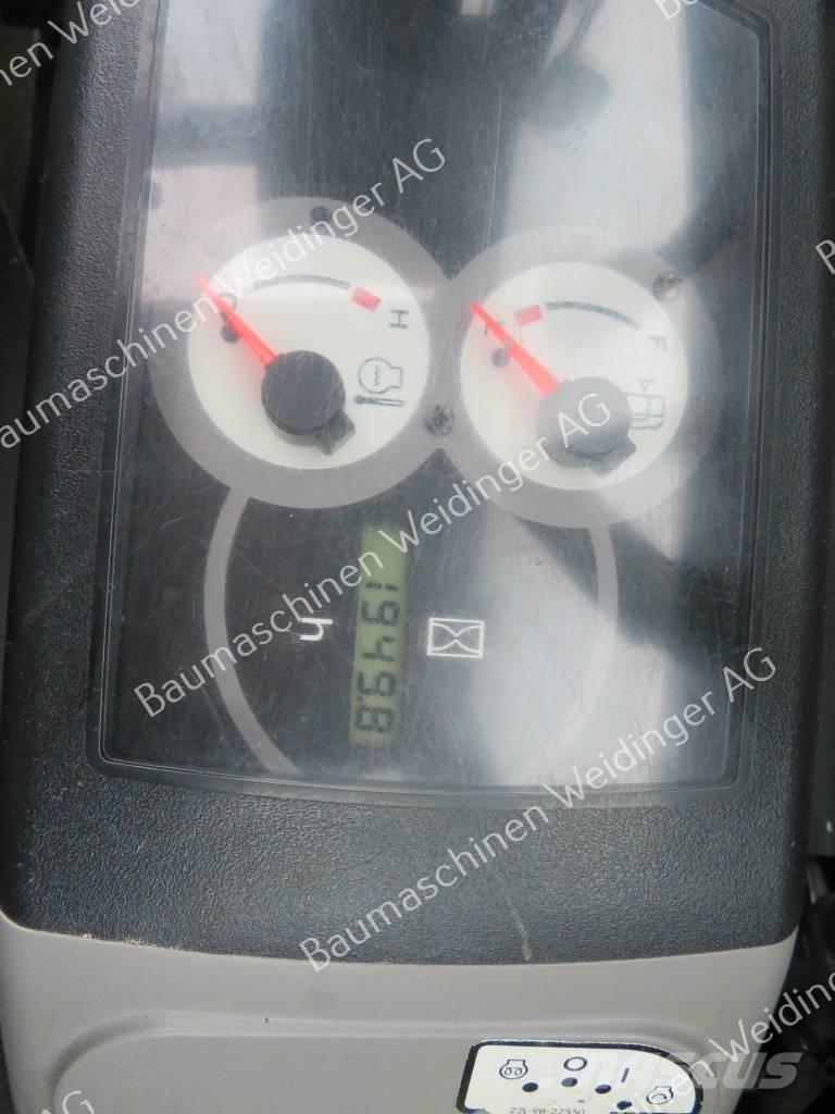 Komatsu PC 26 MR-5 حفارات صغيرة أقل من 7 طن (حفارات صغيرة)