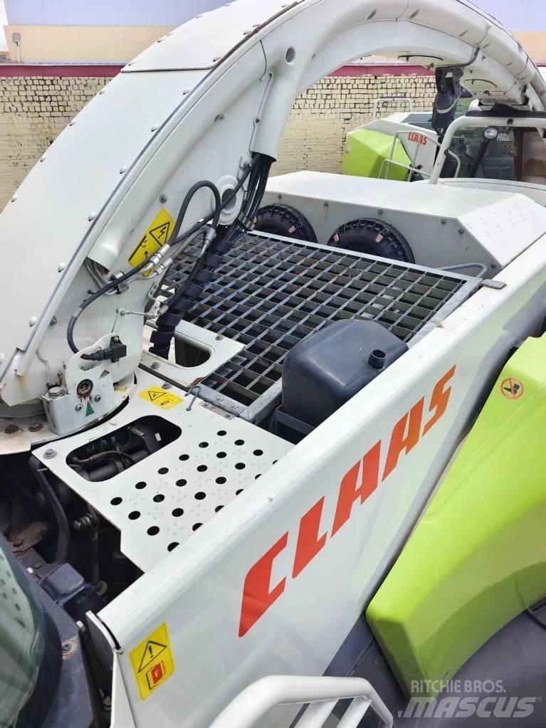 CLAAS Jaguar 850 علافات ذاتية الدفع