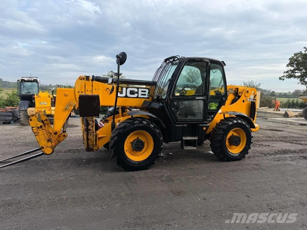 JCB 540-170 مناولات متداخلة