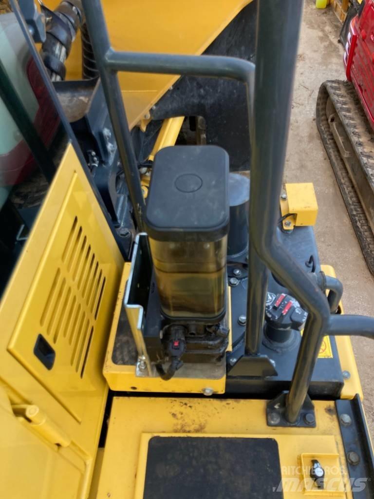 Komatsu HM 300-5E ساحبات مفصلية