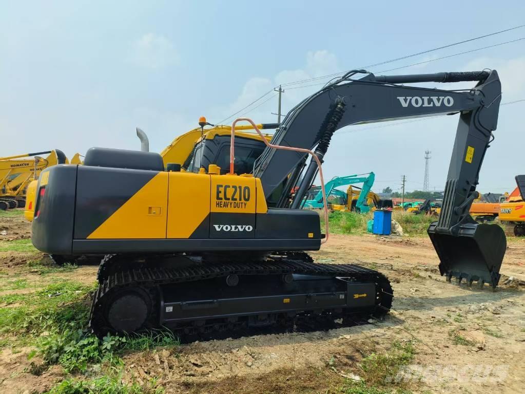 Volvo EC 210 حفارات زحافة