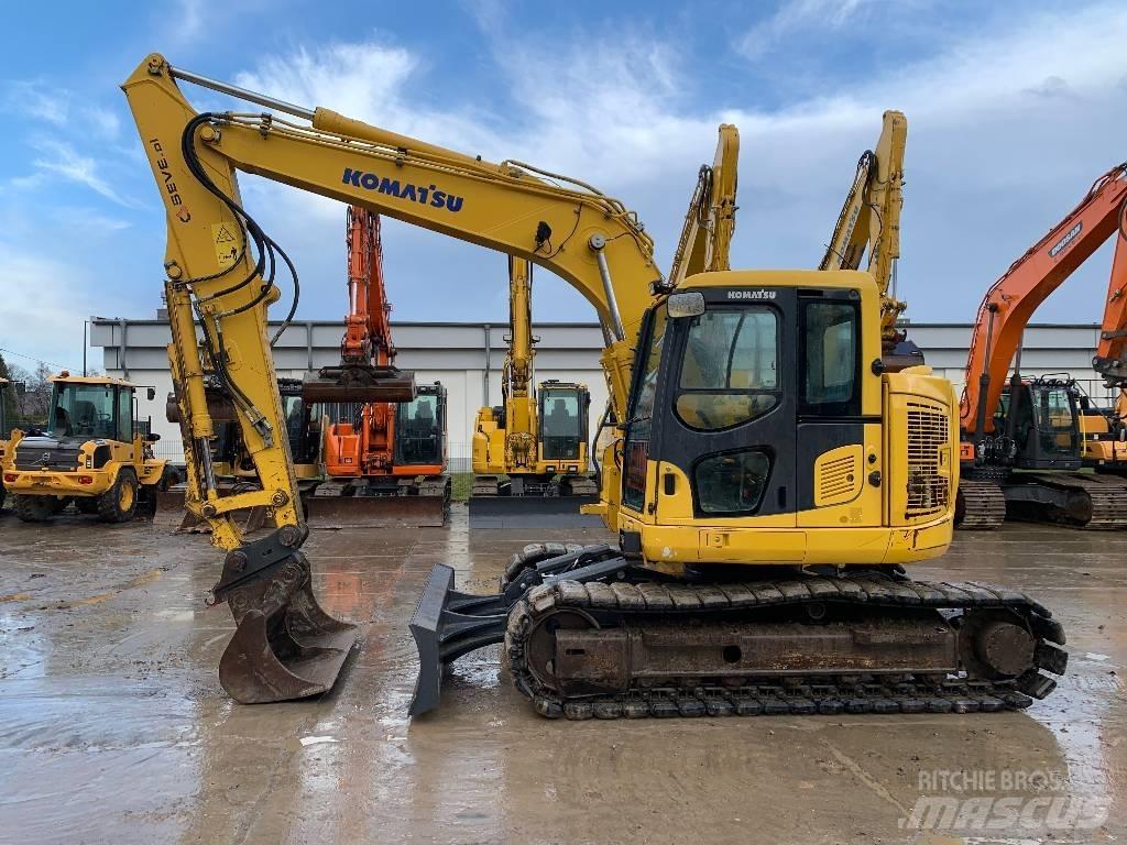 Komatsu PC 138 US-10 حفارات زحافة