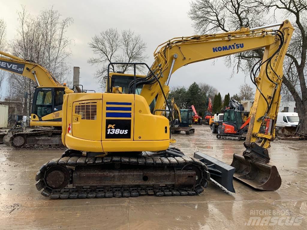 Komatsu PC 138 US-10 حفارات زحافة