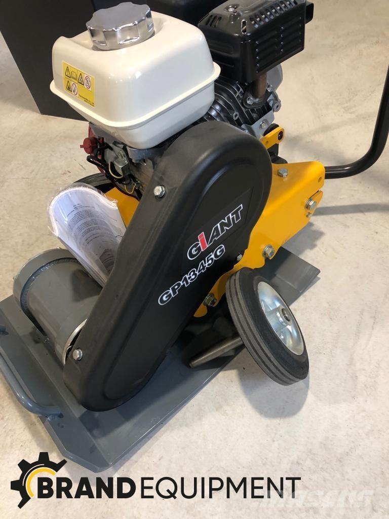 GiANT GP1345G دكاكات أفقية