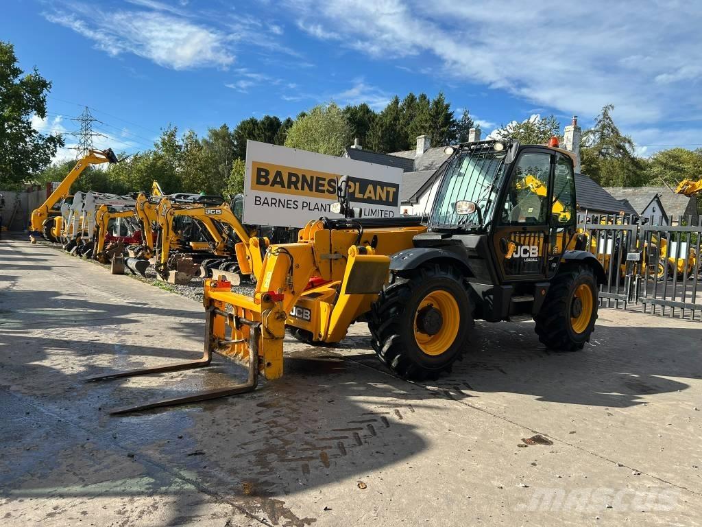 JCB 535-125 Hiviz مناولات متداخلة