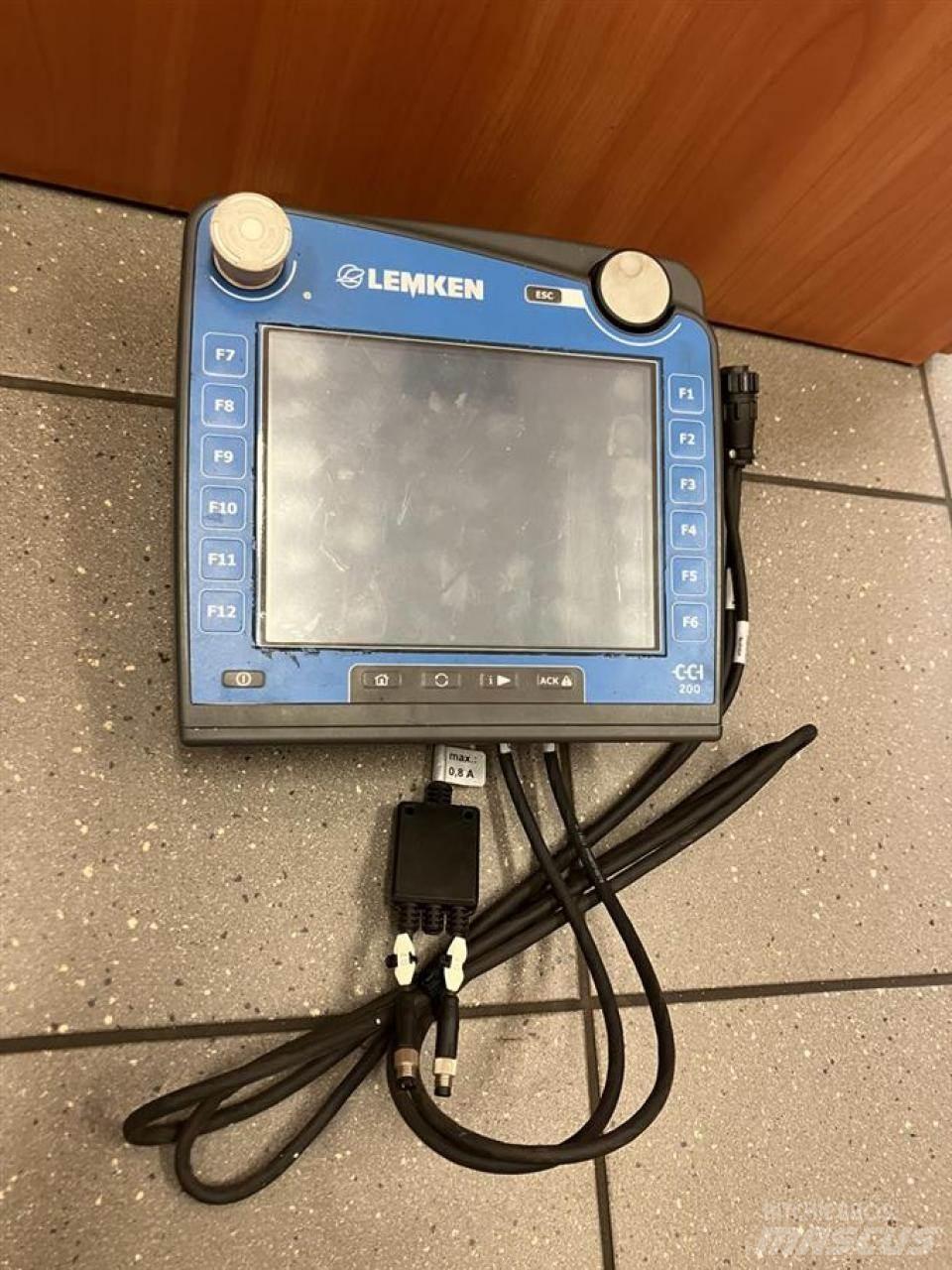 Lemken CCI200 النظام العالمي لتحديد المواقع GPS