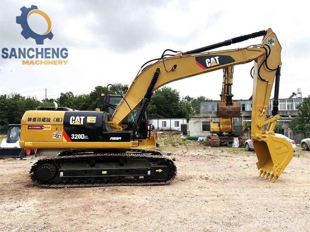 CAT 320 D2L حفارات زحافة