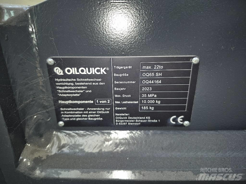 OilQuick OQ 65 حفارات زحافة