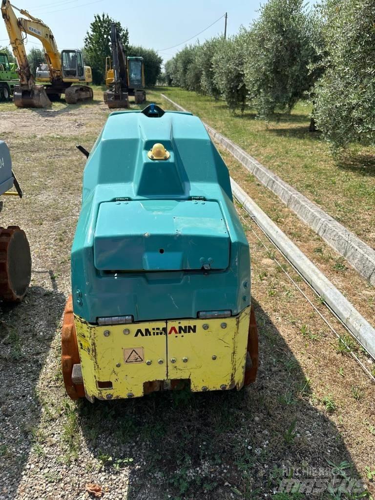 Ammann Rammax 1575 ضاغطات التربة
