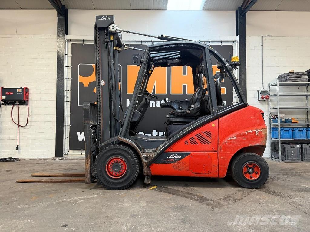 Linde H30D-02 شاحنات الديزل