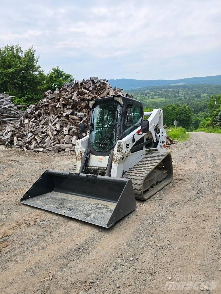 Bobcat T 650 لوادر انزلاقية التوجيه