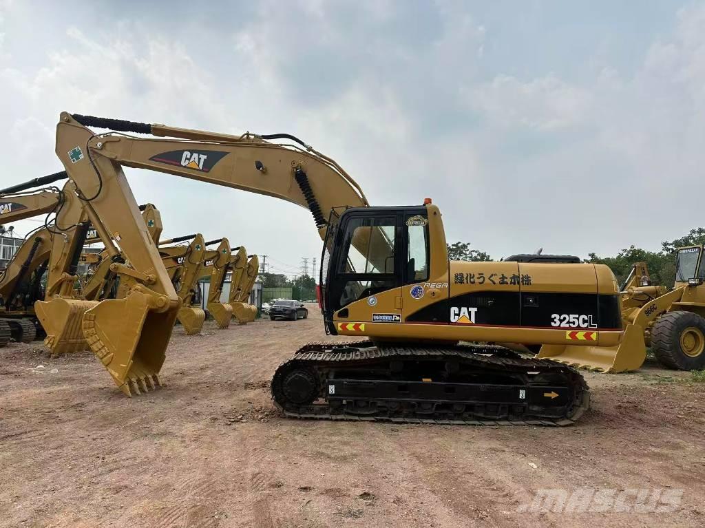 CAT 325 CL حفارات زحافة
