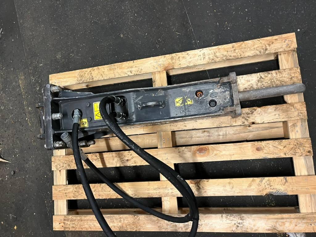 Develon HB01 مطارق / كسارات