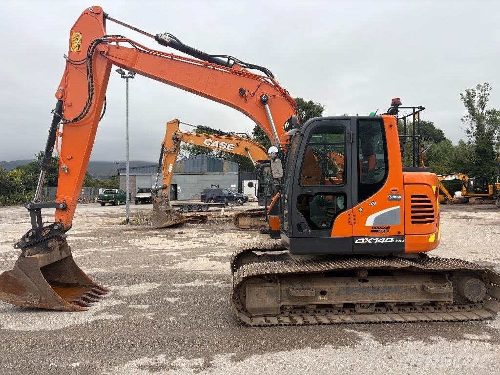 Doosan DX140LCR-5 حفارات زحافة