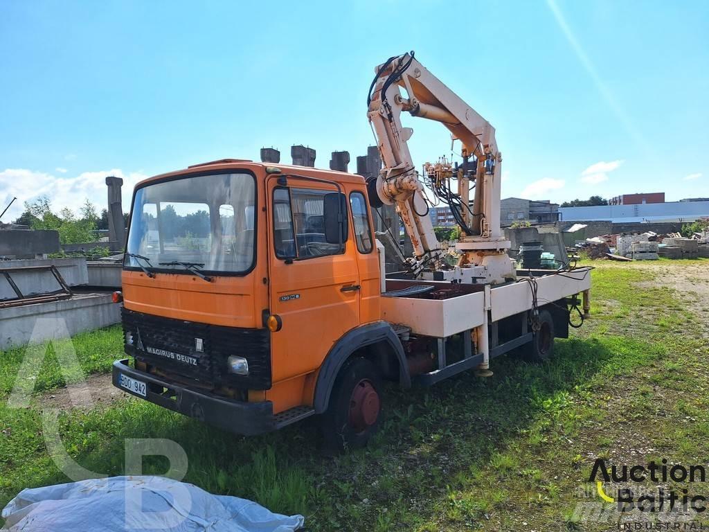 Magirus 130 M 8 شاحنات مسطحة/مفصلية الجوانب