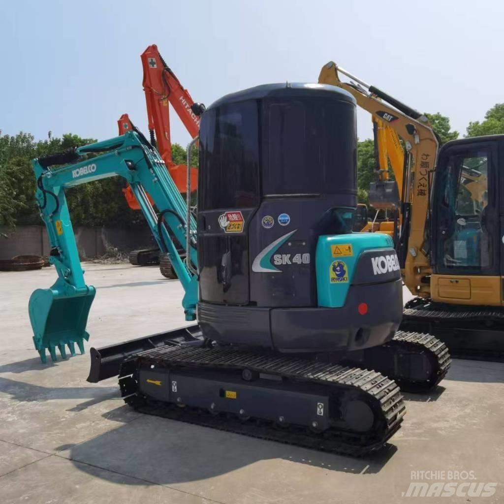 Kobelco SK 40 حفارات صغيرة أقل من 7 طن (حفارات صغيرة)