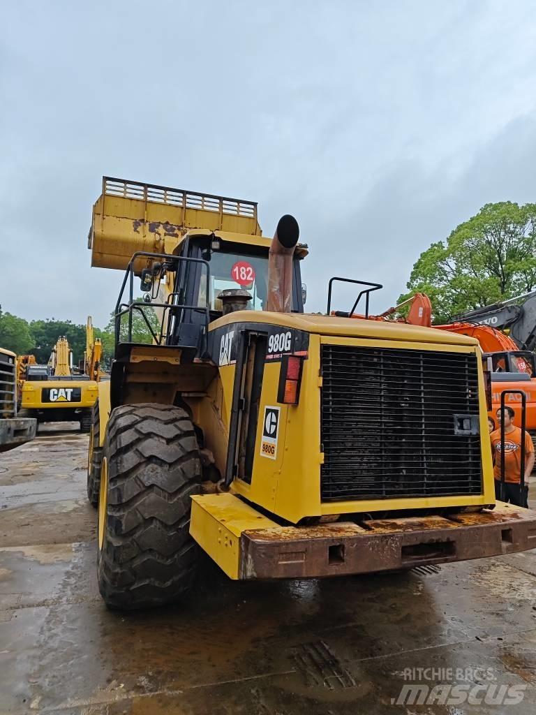 CAT 980 G لوادر بعجل