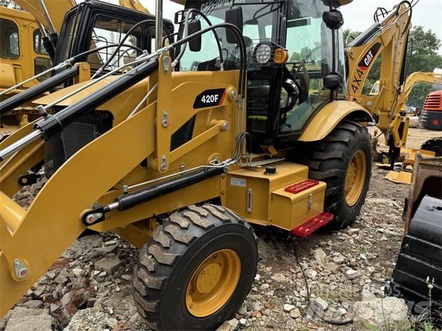 CAT 420 F لوادر ذات جرافات عكسية