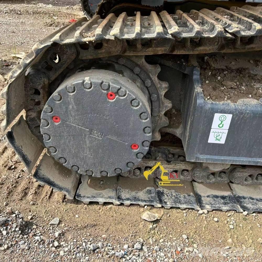Komatsu PC 350-7 حفارات زحافة