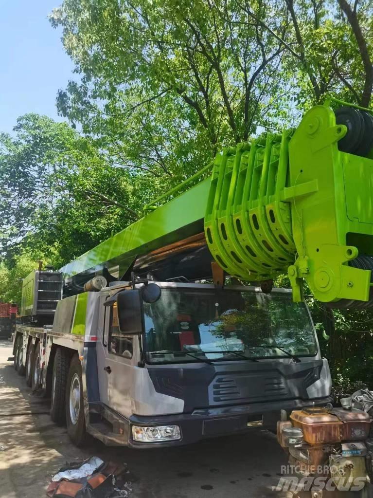 Zoomlion 220 رافعات صالحة لكل أنواع الطرق