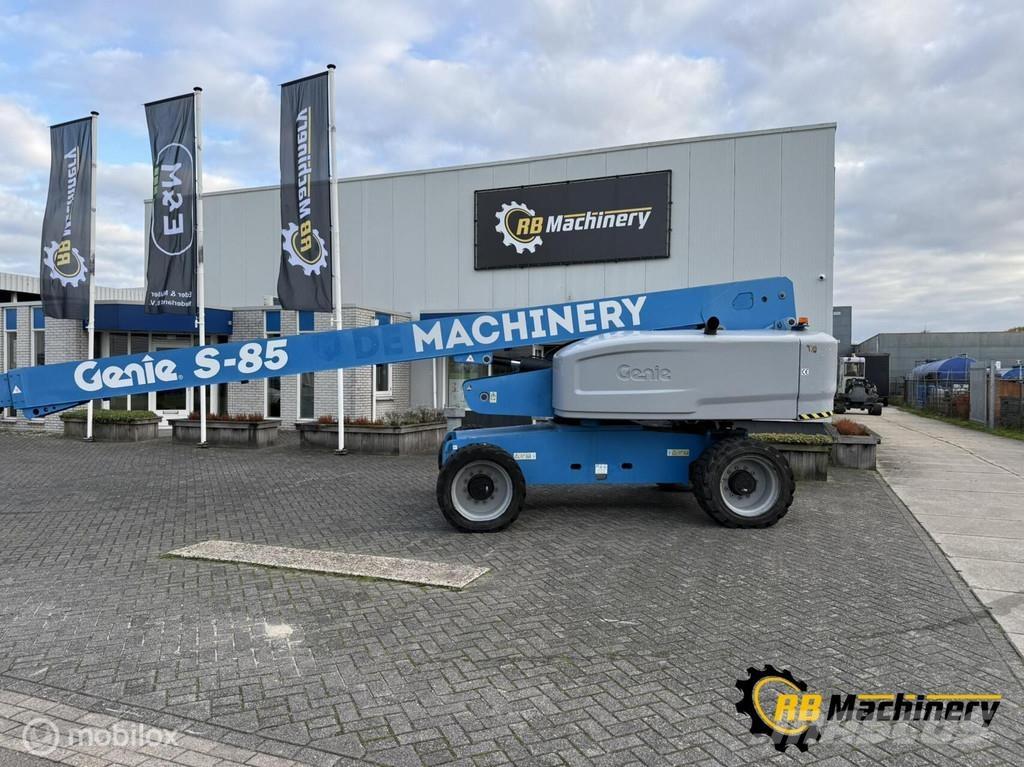 Genie S-85 رافعات سلة تلسكوبية