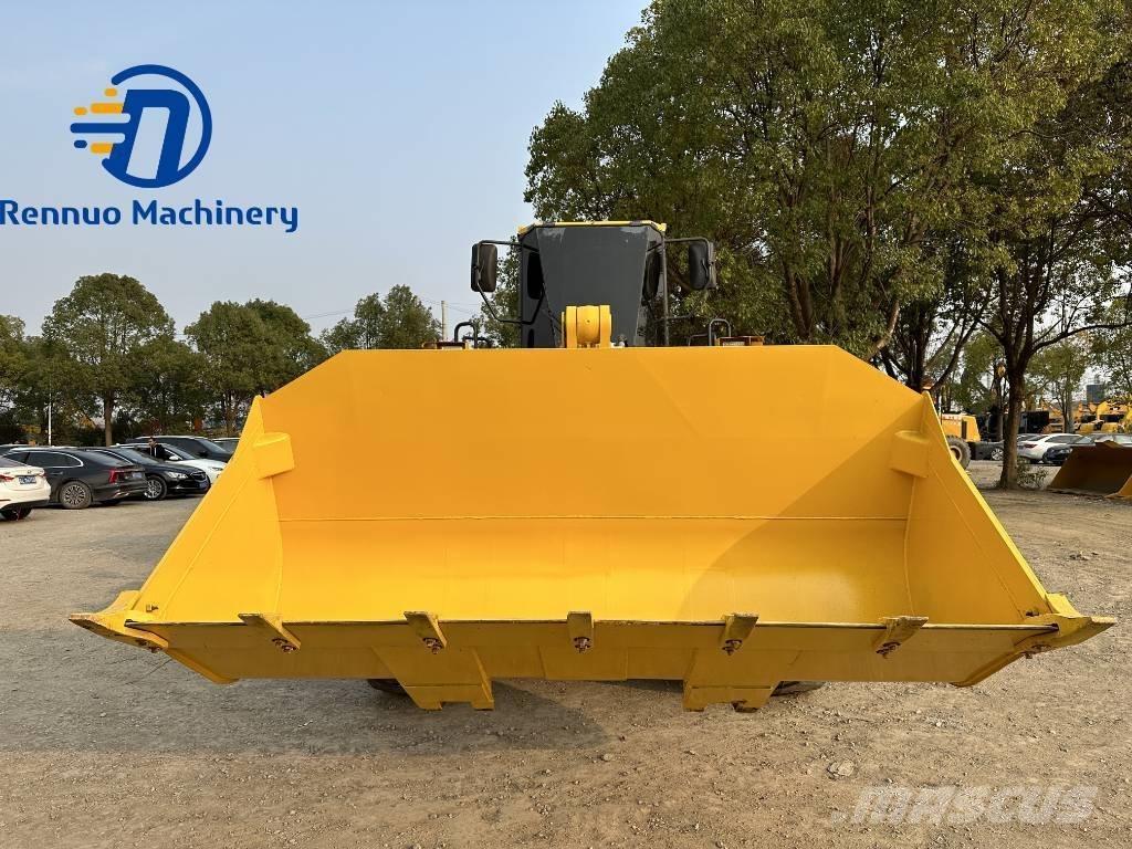Komatsu WA380 لوادر بعجل