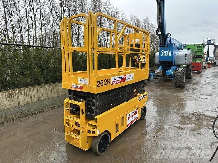 JCB S2632E رافعات ومنصات أخرى