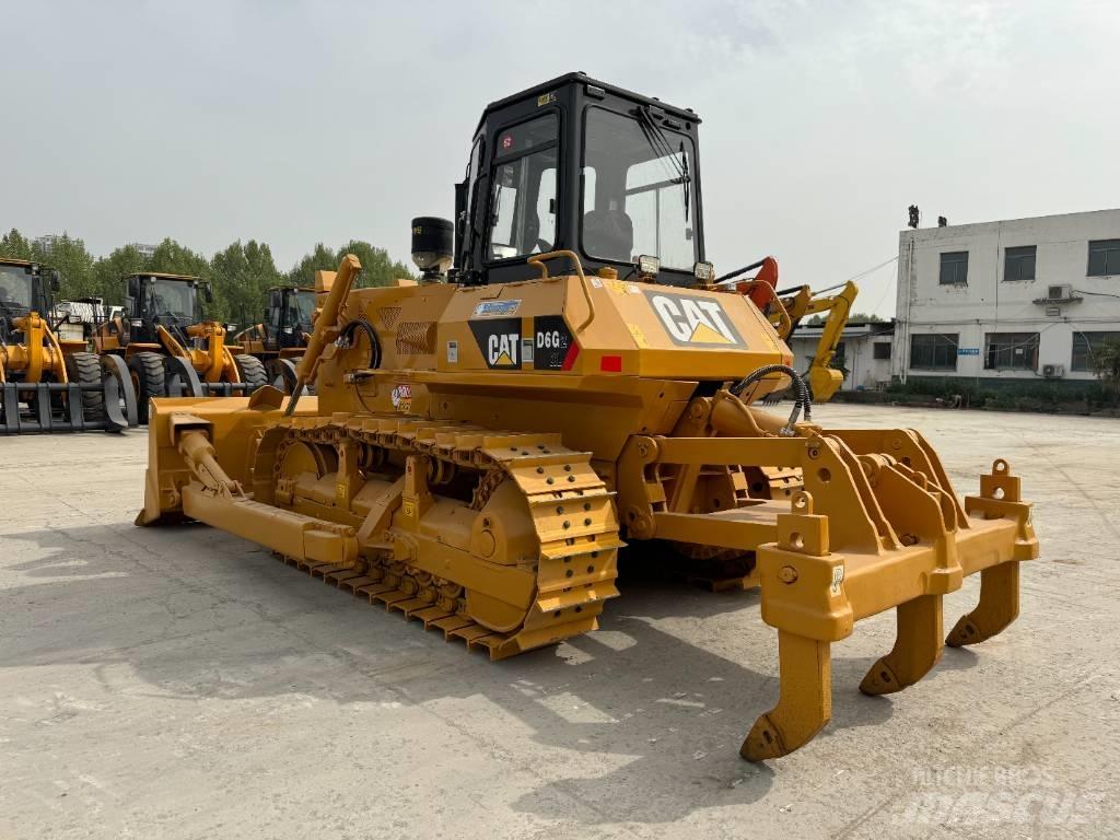CAT D 7 G حفارات زحافة