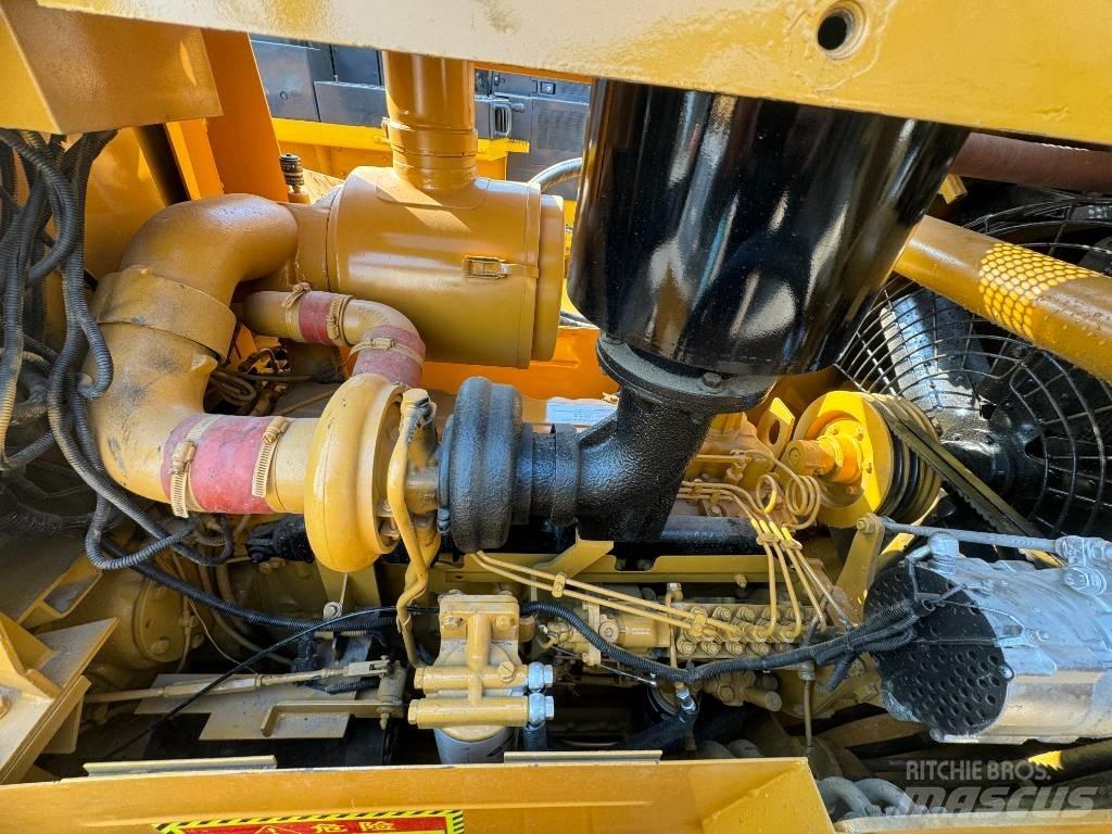 CAT D 7 G حفارات زحافة