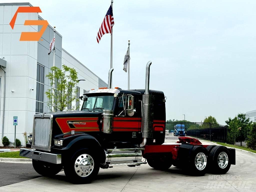 Western Star 4900 SF وحدات الجر