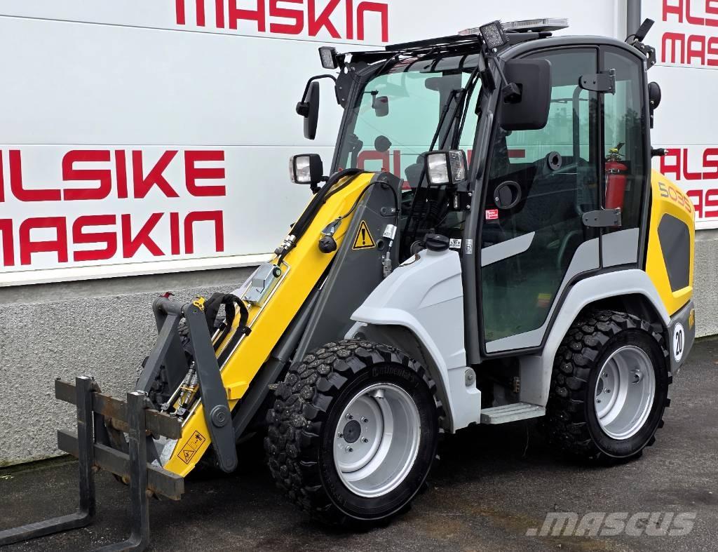 Kramer 5035 لوادر انزلاقية التوجيه