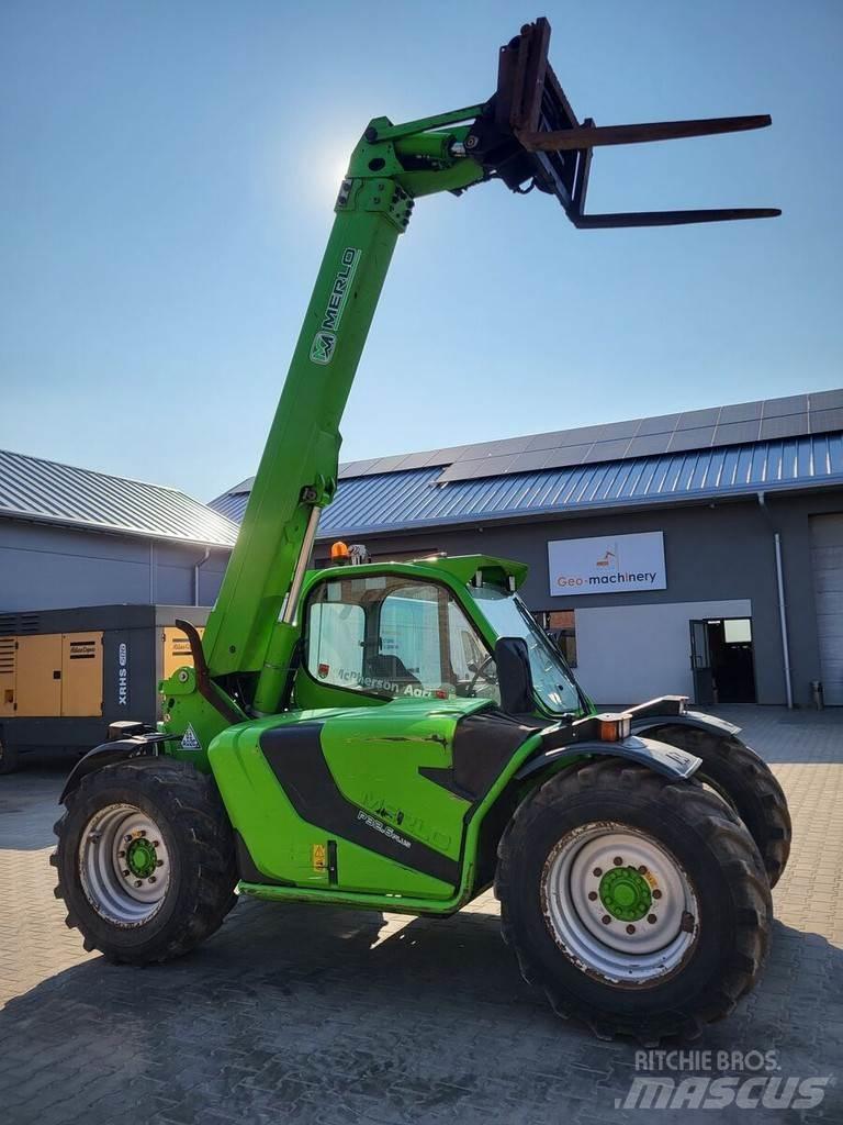 Merlo P32.6 PLUS لوادر متعددة الأغراض