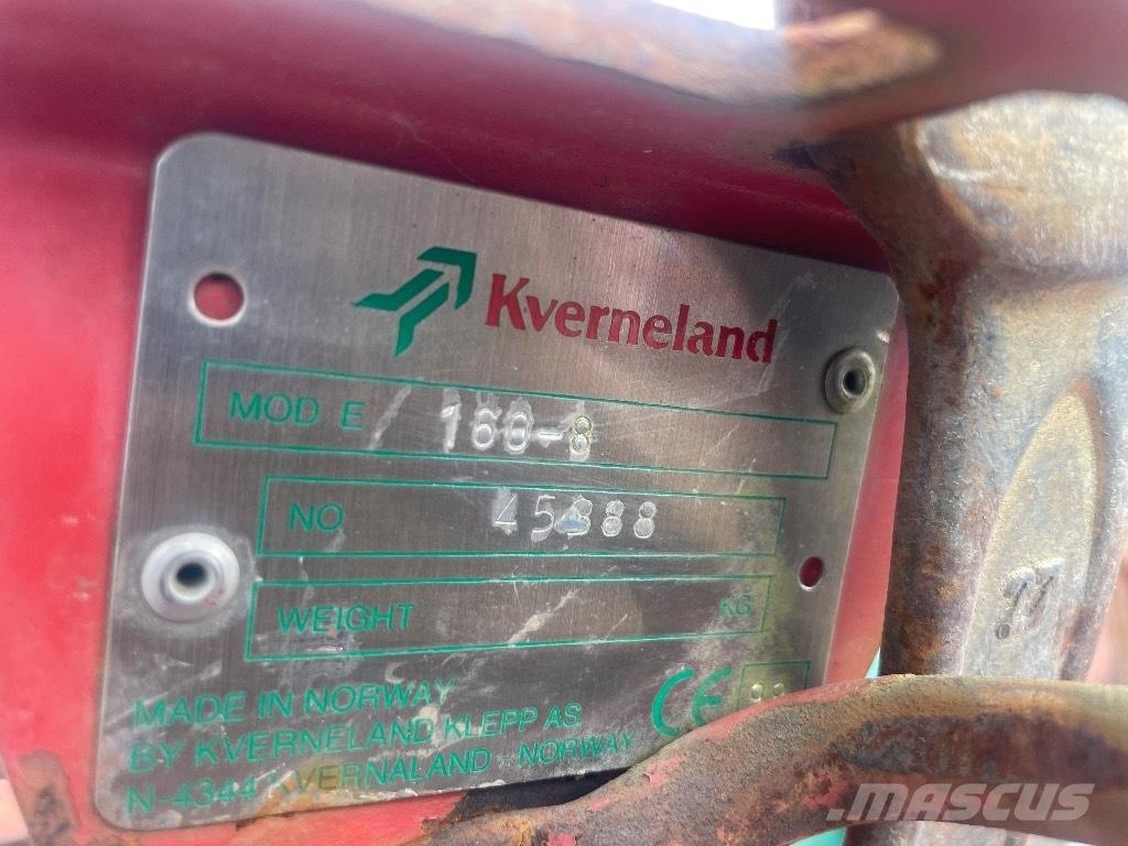 Kverneland E 160-8 محاريث عكسية