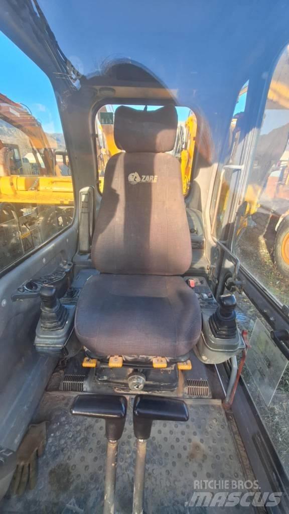 Volvo EC 140 B LC حفارات زحافة