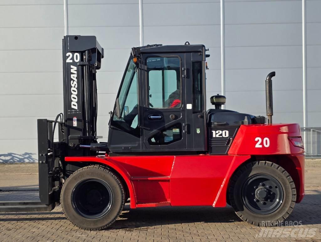 Doosan D90/120 S-7 شاحنات الديزل