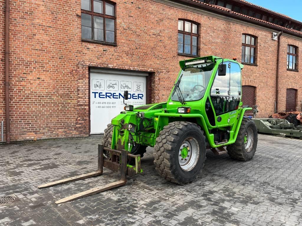 Merlo P 40.7 CS معدات مناولة لأغراض الزراعة