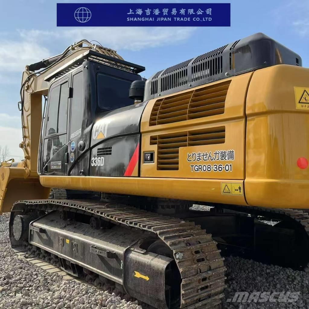 CAT 336 D حفارات زحافة