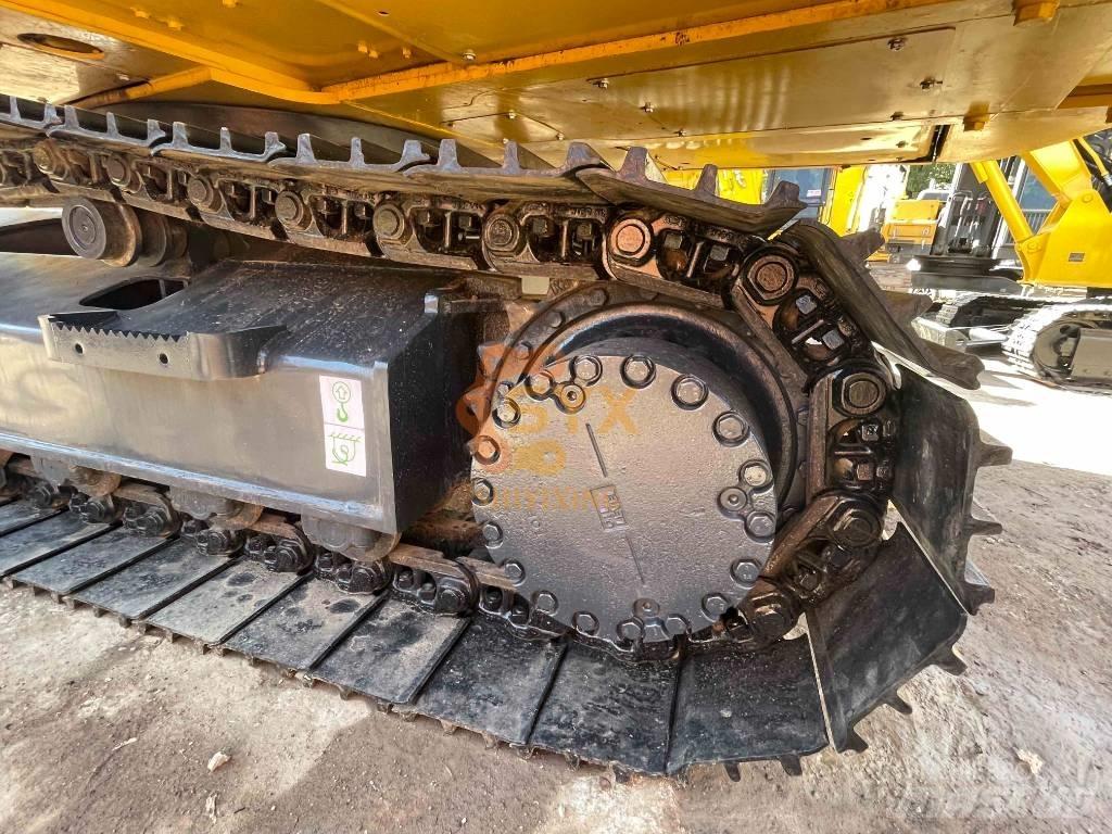 Komatsu PC 200-8 حفارات زحافة