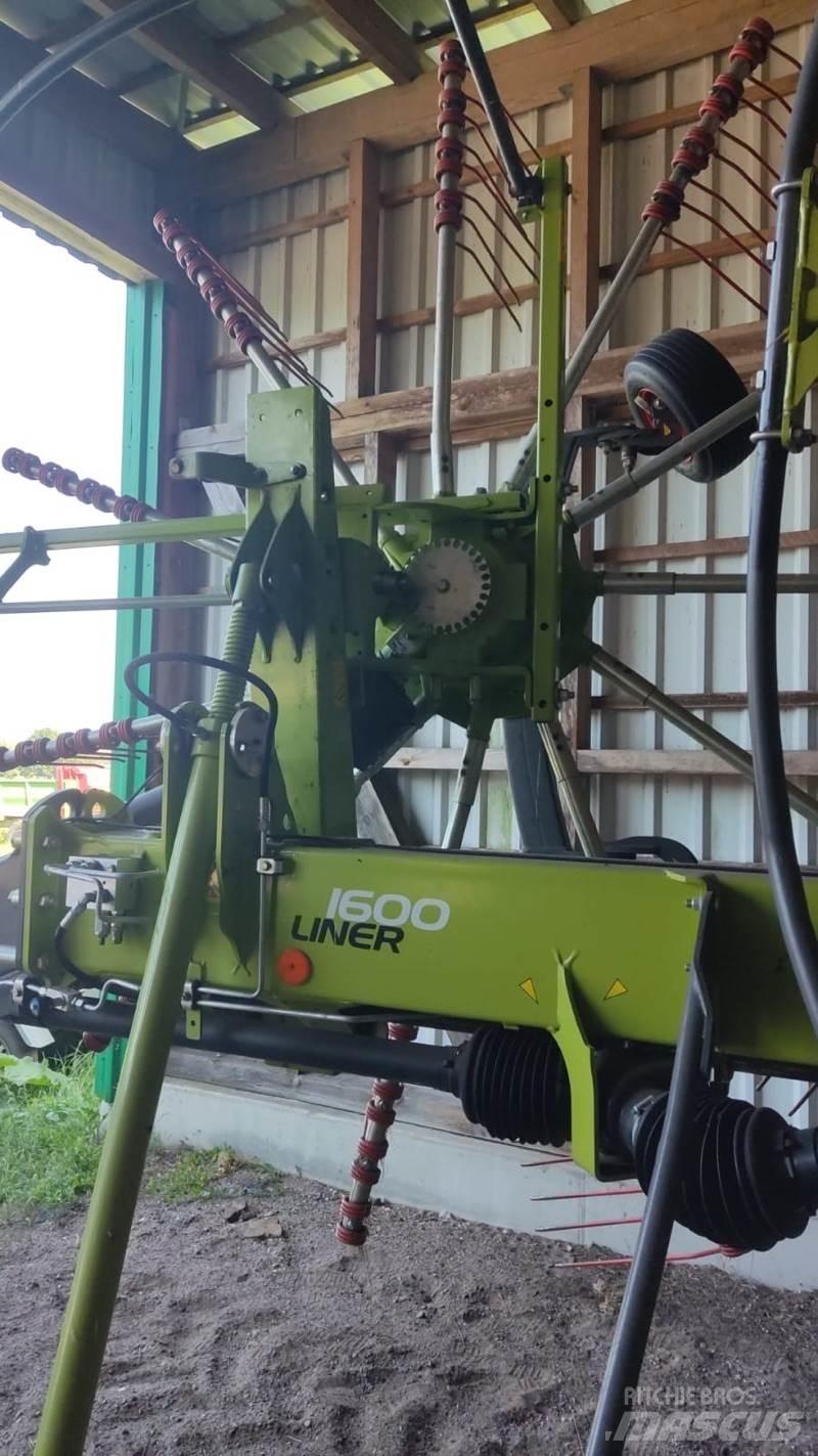 CLAAS Liner 1600 معدات حصد