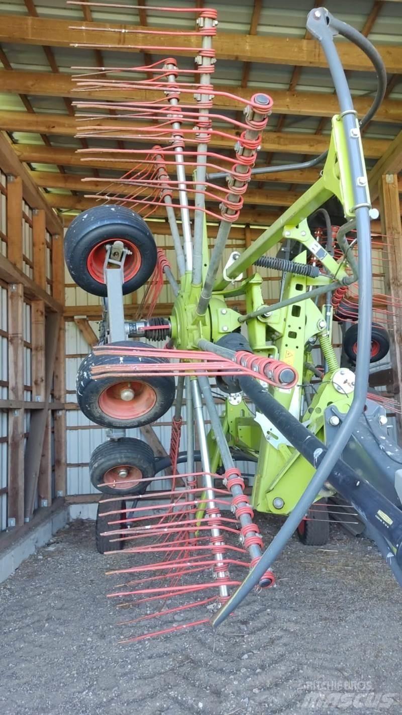 CLAAS Liner 1600 معدات حصد
