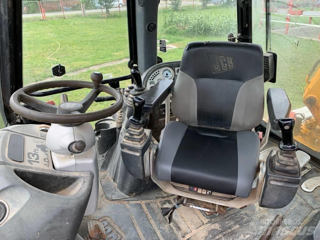 JCB 3 CX لوادر ذات جرافات عكسية