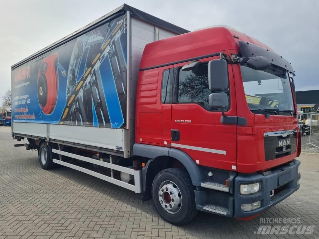 MAN 15.290 / 7.7m / LIFT شاحنات بغطاء جانبي